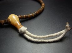 画像3: カパラの念珠　(Old Tibetan Kapala Mala ) ཀ་པ་ལ　51珠・チベット密教法具 (3)