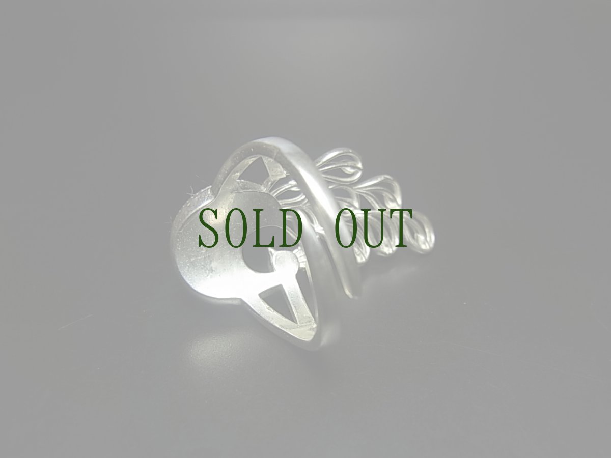 画像4: 貴州ミャオ族の刺繍古裂リング（苗銀製）・孔雀 (4)