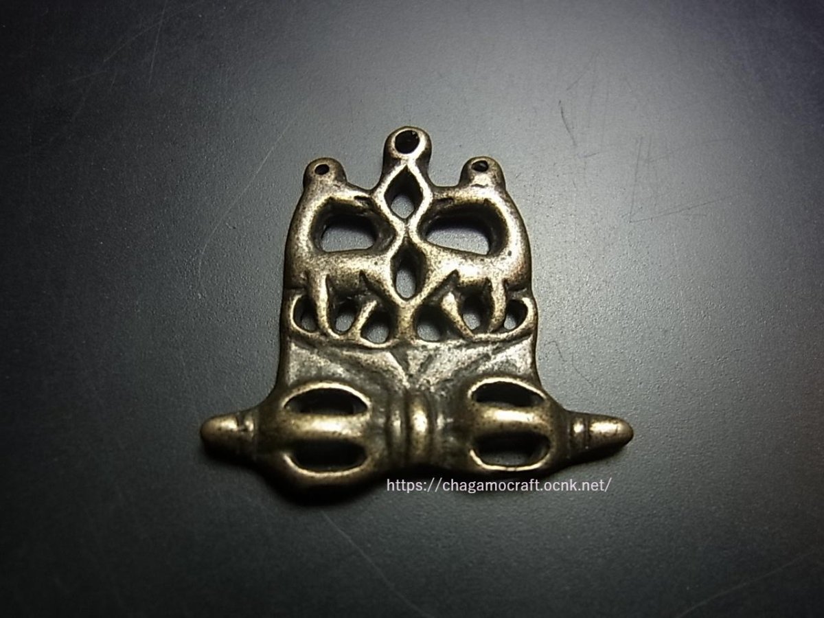 画像1: 天鉄・トクチャ(tibetan old thogchags)　双鹿と金剛杵（ドルジェ）　 (1)