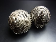 画像3: 貴州苗族（ミャオ族）の苗銀製トライバルピアス(衣裳飾り珠)　オールド (3)