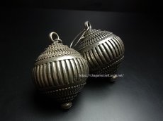 画像1: 貴州苗族（ミャオ族）の苗銀製トライバルピアス(衣裳飾り珠)　オールド (1)