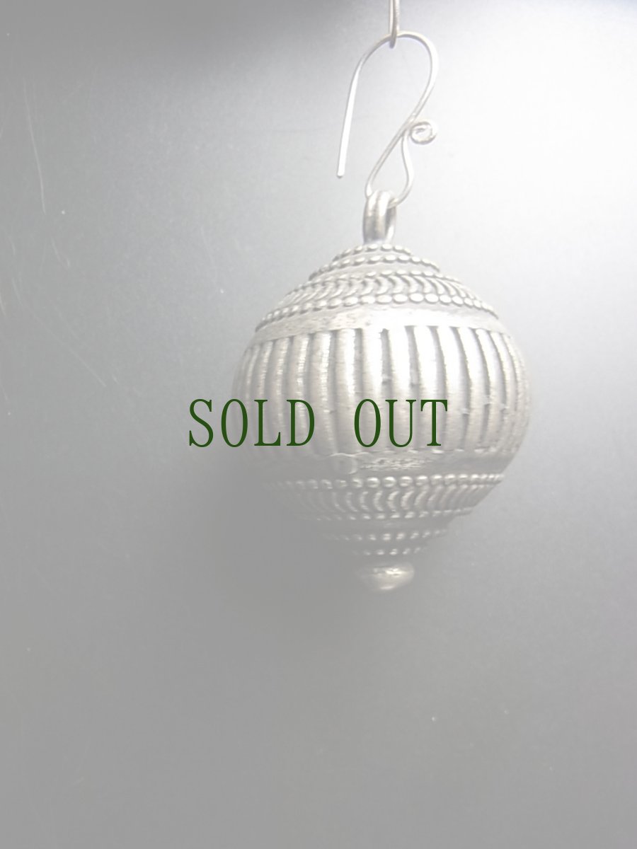 画像5: 貴州苗族（ミャオ族）の苗銀製トライバルピアス(衣裳飾り珠)　オールド (5)