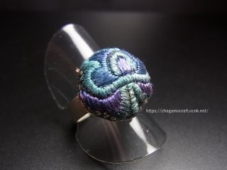 山岳民族衣装・シルバーアクセサリー・刺繍(雲南・貴州ミャオ族