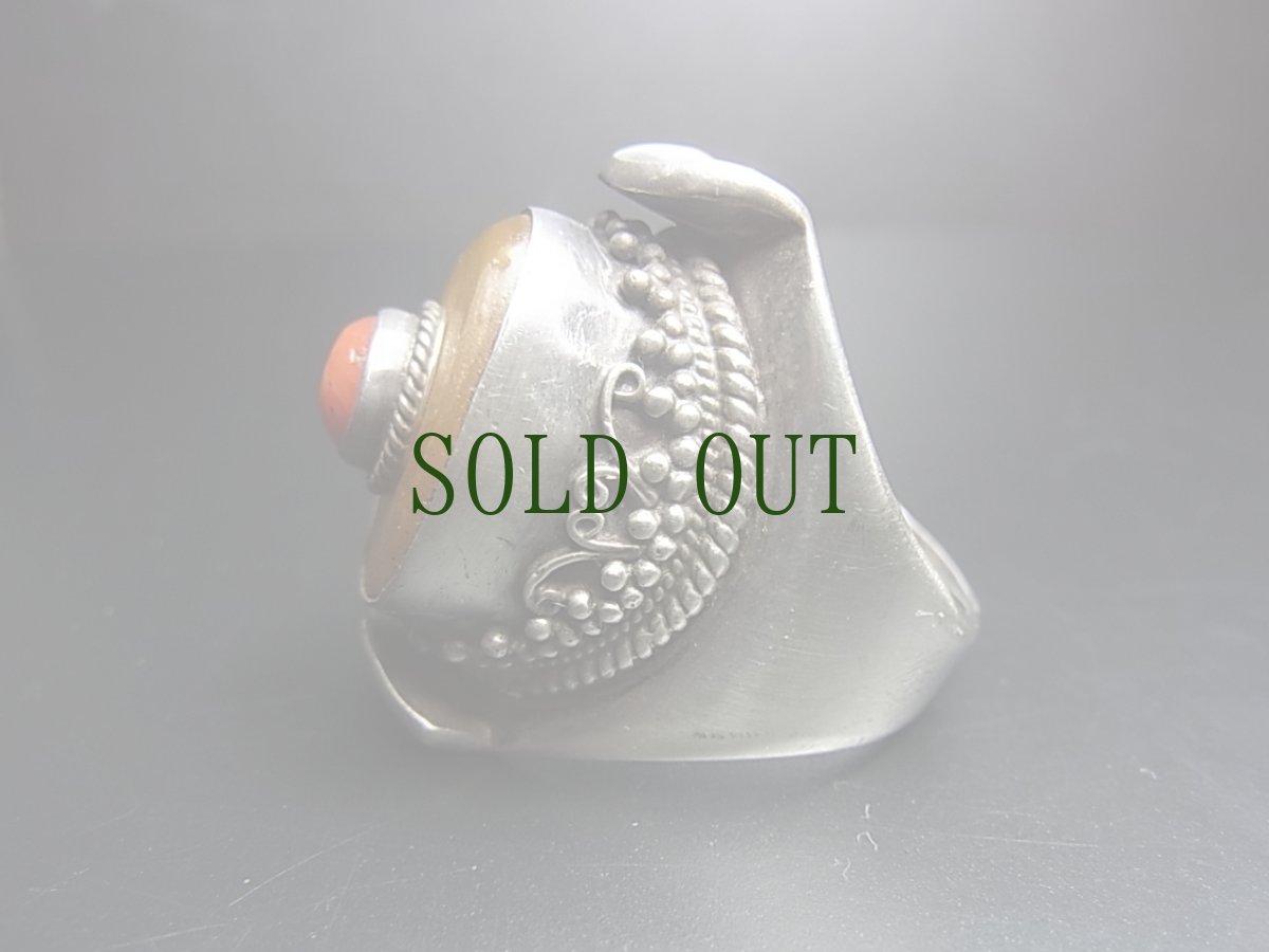 画像3: チベタン・オールドアンバーの銀製リング（925）（Tibetan old amber silver ring）蜜蝋琥珀 (3)