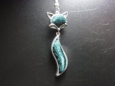 画像5: ミャオ族（苗族）の苗銀製・刺繍古裂ピアス・猫/  Miao Old embroidery earrings (5)