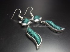画像2: ミャオ族（苗族）の苗銀製・刺繍古裂ピアス・猫/  Miao Old embroidery earrings (2)