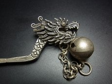 画像5: ミャオ族（苗族）の髪留め/かんざし（苗銀製）・龍　Traditional hair ornament, Kanzashi of Miao (5)