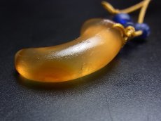 画像5: 古墳時代・瑪瑙製勾玉と瑠璃玉の首飾り　（Ancient Magatama、kofun period） (5)