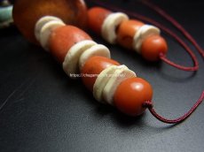 画像8: Old Tibetan coral and amber ornament for headdress　チベットアンティークコーラル（山珊瑚）とアンバー(蜜蝋琥珀)の飾り・アンティーク (8)