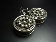 画像1: 貴州苗族（ミャオ族）のシルバーピアス(苗銀)　銅鼓　 (1)