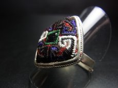 画像3: 貴州ミャオ族の刺繍古裂リング（苗銀製） (3)