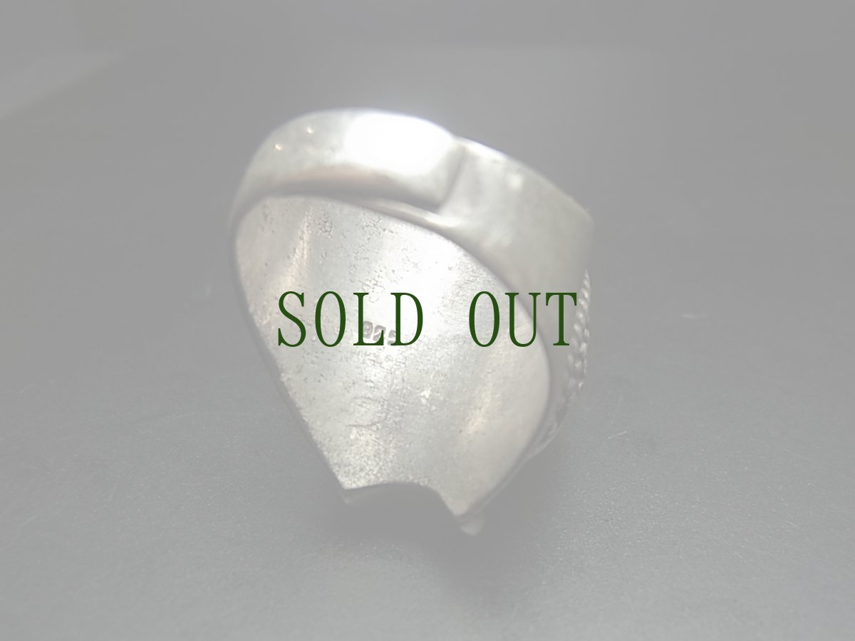 画像5: チベタン・オールドアンバーの銀製リング（925）（Tibetan old amber silver ring）蜜蝋琥珀 (5)
