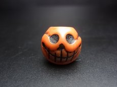 画像2: 料器製　数珠天玉　チベタンスカル・ルンゴ・両面　(tibetan skull )　チベット密教法具 (2)