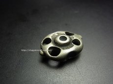 画像1: 天鉄・トクチャ(雷神・Thogchags)　蔵銀製（羯磨金剛・クロスドルジェ） (1)