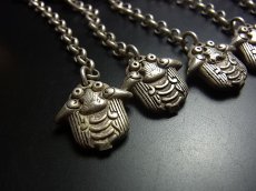 画像4: 貴州ミャオ族のシルバーネックレス(苗銀製)　　聖獣・修狃XiuNiu（牛竜・麒麟・獅子）首飾り (4)
