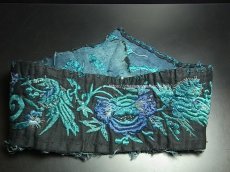 画像1: 貴州省・雲南省　苗族（ミャオ族）の刺繍古裂 old embroidery of  Miao (1)