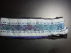 画像2: 貴州省・侗族（トン族）の刺繍古裂 old embroidery of  Dong (2)