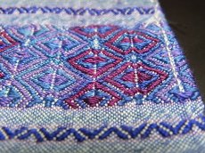 画像3: 貴州省・雲南省　苗族（ミャオ族）の刺繍古裂 old embroidery of  Miao (3)