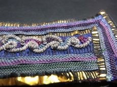 画像3: 貴州省・雲南省　苗族（ミャオ族）の刺繍古裂 old embroidery of  Miao (3)