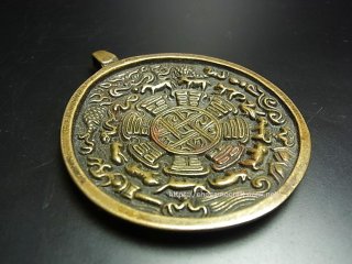 チベット 密教 天鉄　印鑑 印章　ハンコ　法器 刻 蔵式 天鉄　ペンダント チベット 密教 天鉄 印鑑 印章 ハンコ 法器 刻 蔵式 天鉄 彫刻