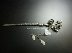 画像2: ミャオ族（苗族）の髪留め/かんざし（苗銀製）　Traditional hair ornament, Kanzashi of Miao (2)