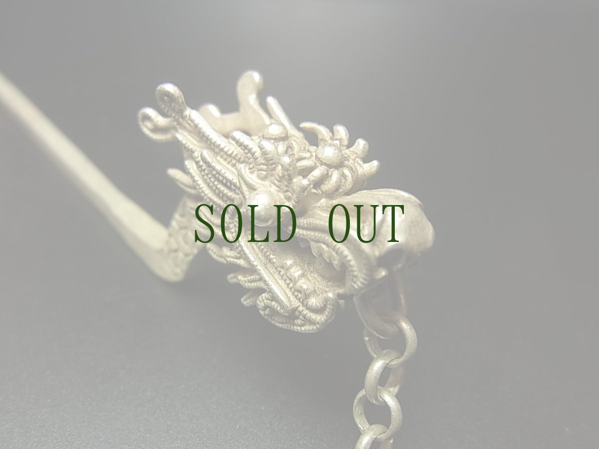 画像4: ミャオ族（苗族）の髪留め/かんざし（苗銀製）・玉龍・鈴付き　Traditional hair ornament, Kanzashi of Miao (4)