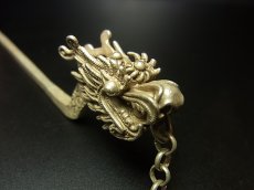 画像4: ミャオ族（苗族）の髪留め/かんざし（苗銀製）・玉龍・鈴付き　Traditional hair ornament, Kanzashi of Miao (4)