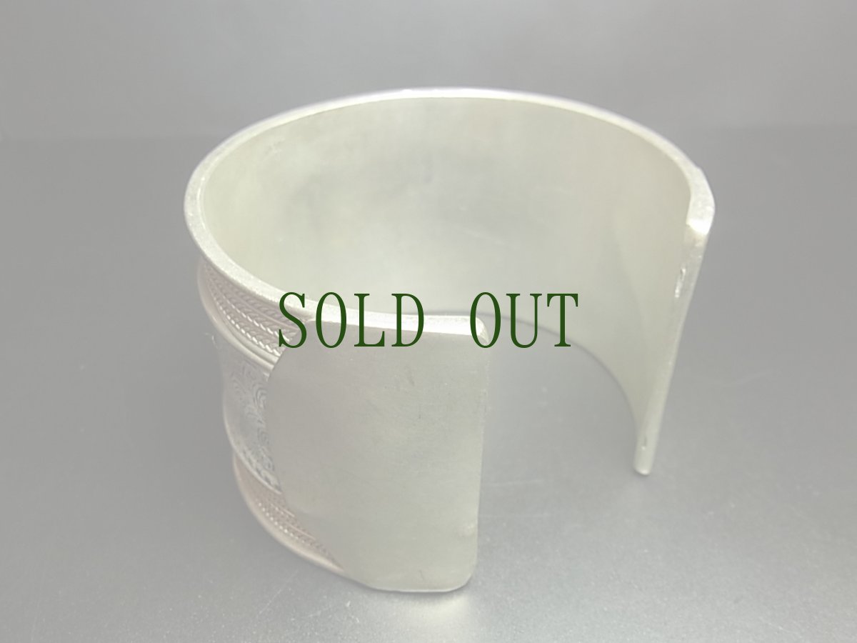 画像5: 貴州省ミャオ族の藍印花布古裂バングル(苗銀)　（藍染め・ろうけつ染め） (5)