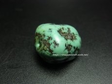 画像2: チベタン・アンティークターコイズ(yu)　（Old tibetan  turquoise） (2)
