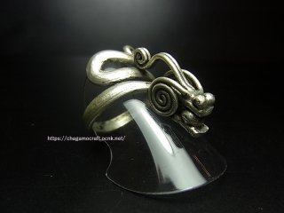 山岳民族衣装・シルバーアクセサリー・刺繍(雲南・貴州ミャオ族