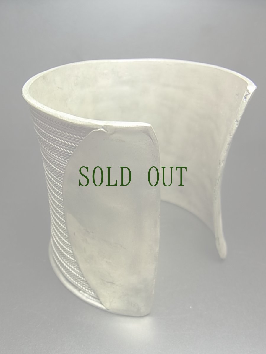 画像4: 貴州ミャオ族のシルバーバングル(ミャオ銀)　 線・大 (4)