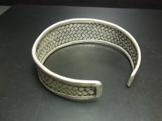 画像4: 貴州ミャオ族のシルバーバングル(ミャオ銀)　編み　小 (4)