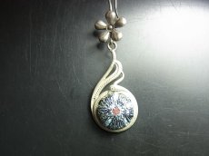 画像6: ミャオ族（苗族）の苗銀製・刺繍古裂ピアス/  Miao Old embroidery earrings　 (6)