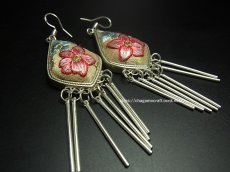 画像1: ミャオ族（苗族）の苗銀製・刺繍古裂ピアス/  Miao Old embroidery earrings　 (1)
