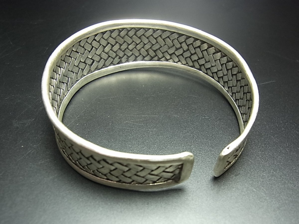 画像4: 貴州ミャオ族のシルバーバングル(ミャオ銀) 編み 小 (4)