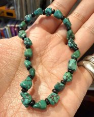 画像8: チベタン・アンティークターコイズ(yu)のブレスレット　（Old tibetan  turquoise）約8ℊ (8)