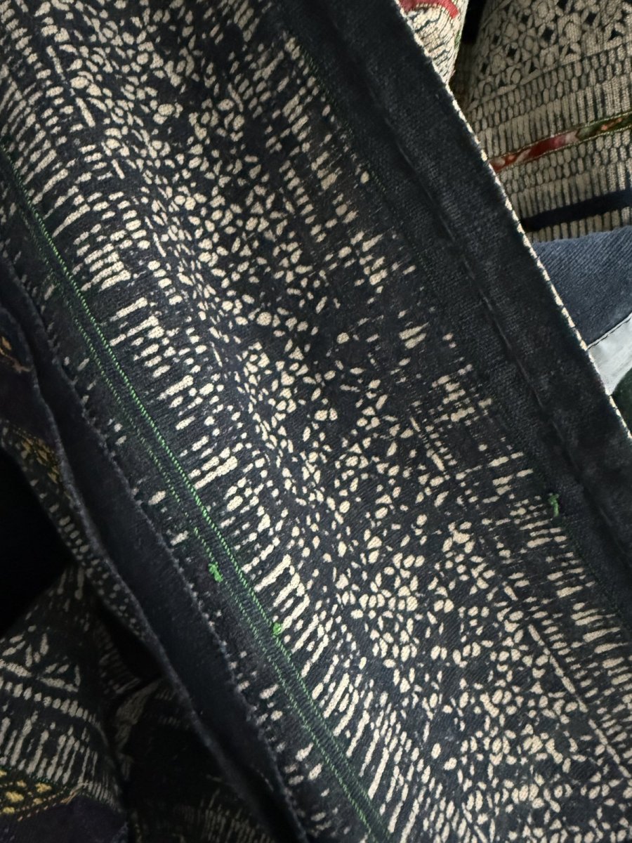 画像8: 雲南省麻栗坡　彝族（イ族・白倮人）·（Malipo Bai luo YI ）スカート（アンティーク・コレクション） (8)