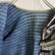 画像9: 雲南省麻栗坡　彝族（イ族・白倮人）·（Malipo Bai luo YI ）上衣（アンティーク・コレクション） (9)