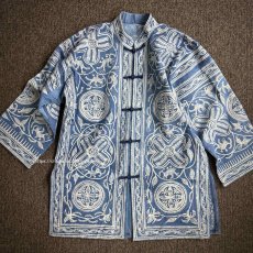 画像2: ガージアミャオ族（革家苗族/Ge jia Miao）藍印花布マオカラージャケット（木綿・藍染ろうけつ染め）ユニセックス (2)
