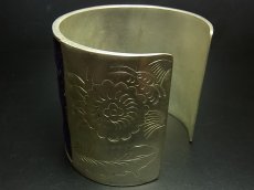 画像5: 貴州省ミャオ族の刺繍古裂バングル(苗銀)　Old embroidery Miao silver bangle　 (5)