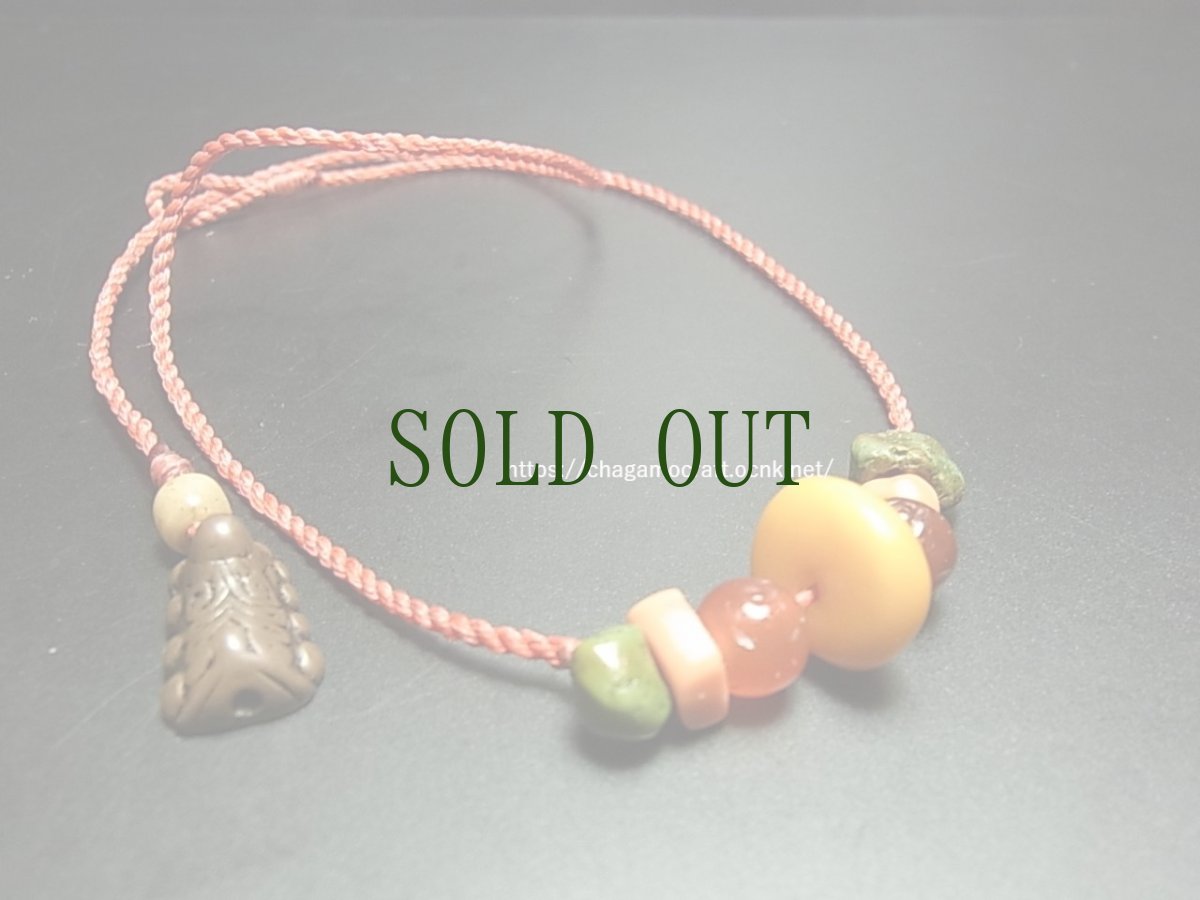 画像2: チベタン・トレジャービーズとセンゲトクチャのチョーカーネックレス　（ tibetan beads neckless） (2)