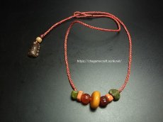 画像1: チベタン・トレジャービーズとセンゲトクチャのチョーカーネックレス　（ tibetan beads neckless） (1)