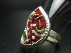 画像3: 貴州ミャオ族の刺繍古裂リング（苗銀製） (3)