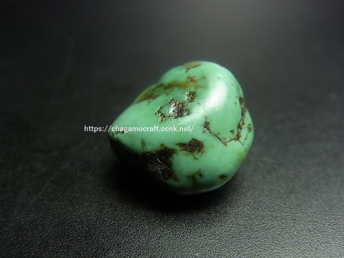 画像1: チベタン・アンティークターコイズ(yu)　（Old tibetan  turquoise） (1)