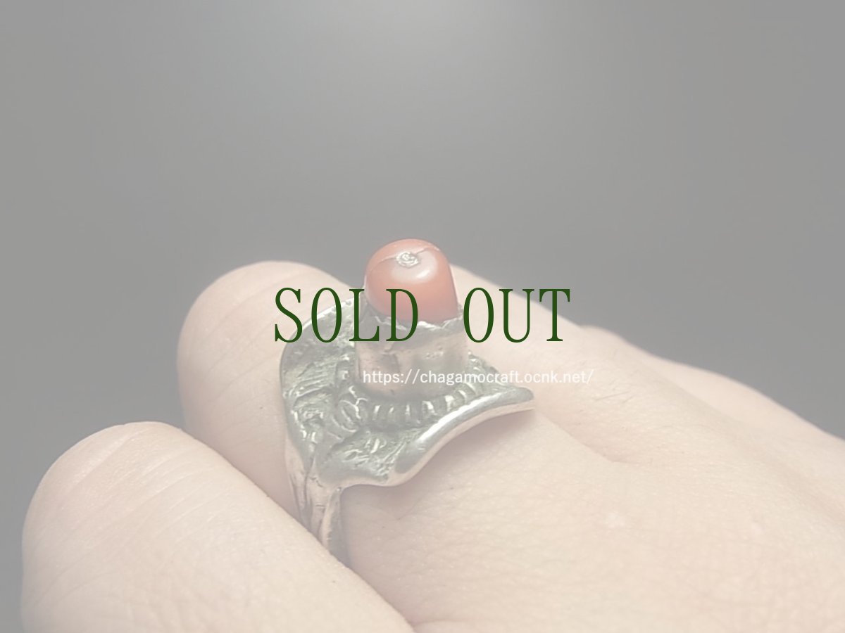 画像6: アンティーク・チベタンコーラル（山珊瑚)の銀製リングOld Tibetan  silver ring with coral (6)