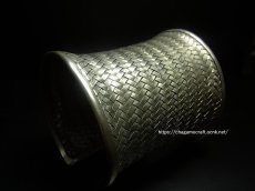 画像1: 貴州ミャオ族のシルバーバングル(ミャオ銀)　編み・大 (1)