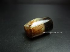 画像1: 薬師珠（黒白珠/ヴァイシャジャグル）（チベット・トランスヒマラヤ圏）ジービーズ (1)