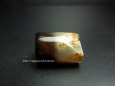 画像2: 薬師珠（黒白珠/ヴァイシャジャグル）（チベット・トランスヒマラヤ圏）ジービーズ (2)