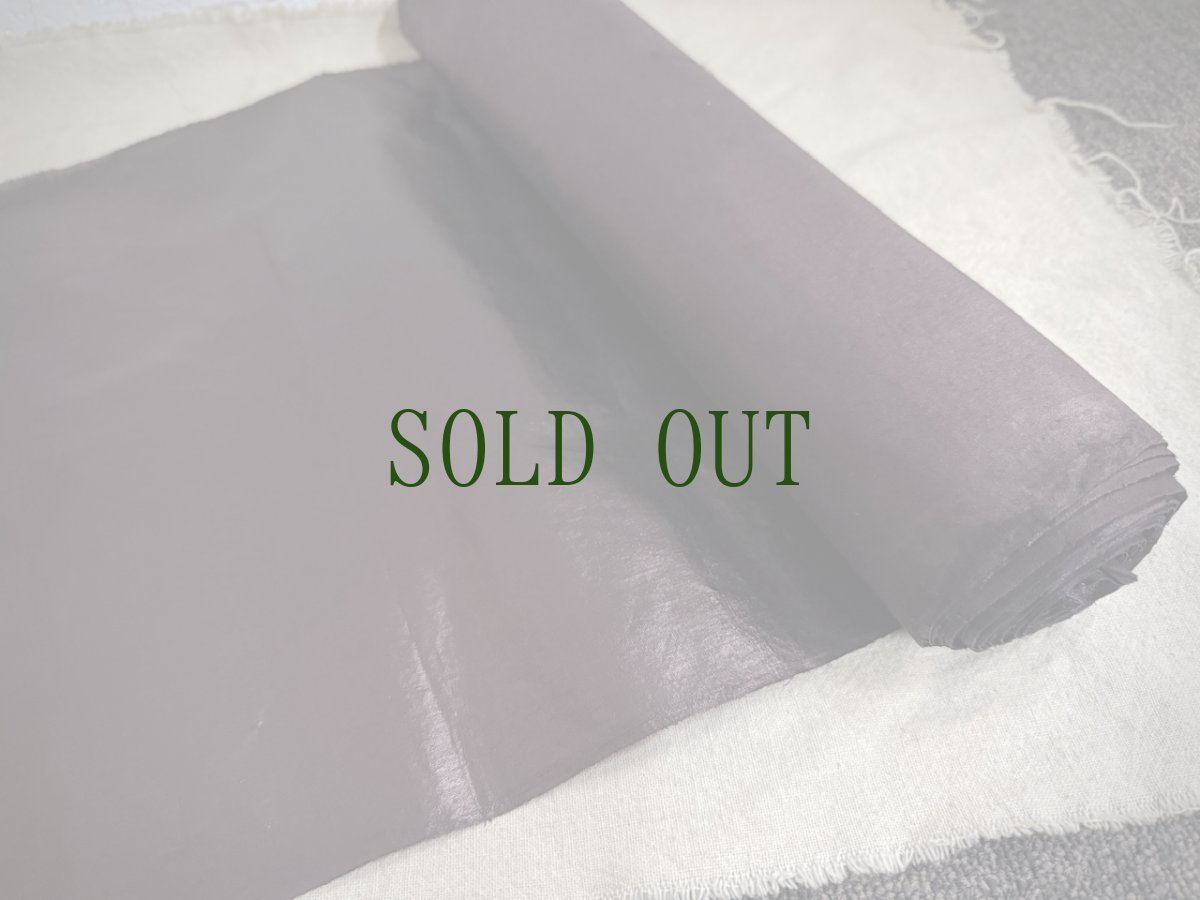 画像2: 苗族（ミャオ）藍染め・手紬手織り木綿　反物（亮布・リャンブー）一反売り・約39cm×13ｍ (2)