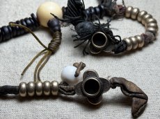 画像5: チベット・老紫檀とペマラカ、数珠カウンターの御数珠　( Old TIbetan rose wood beads  mala )　アンティーク (5)